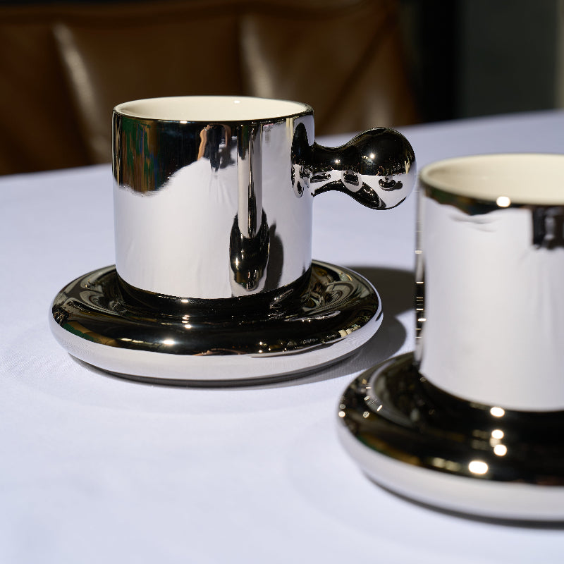 "HEATED" Mok & Schotelset — Chrome Editie